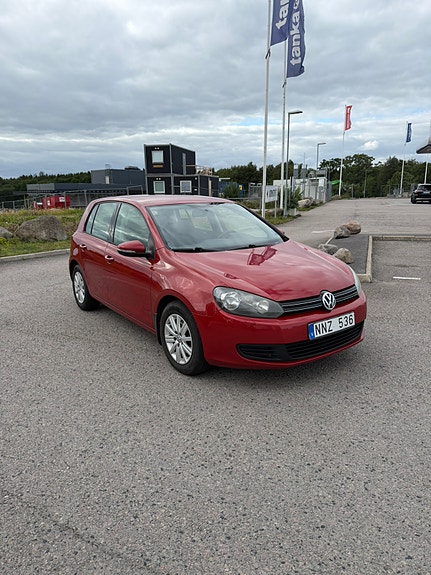 Volkswagen Golf VI 5 of 8