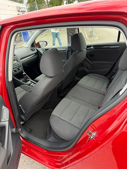Volkswagen Golf VI 8 of 8