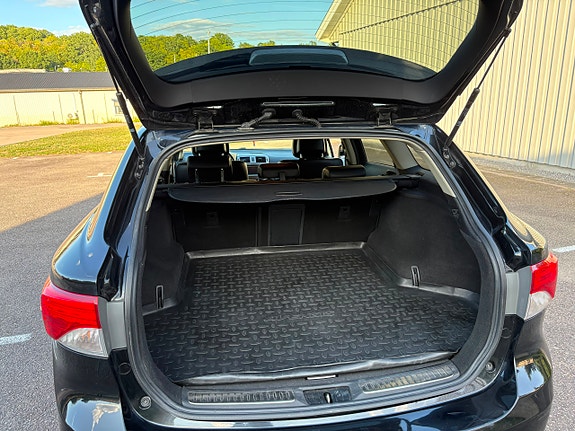 Toyota Avensis 13 of 13