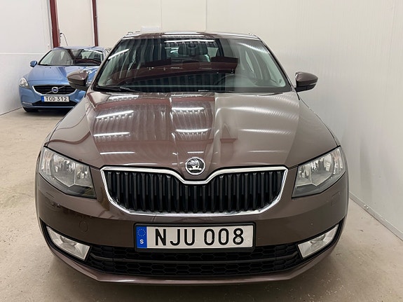 Skoda Octavia 3 of 26