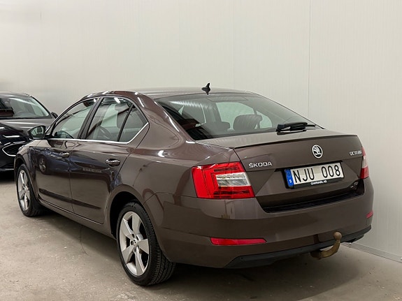 Skoda Octavia 10 of 26