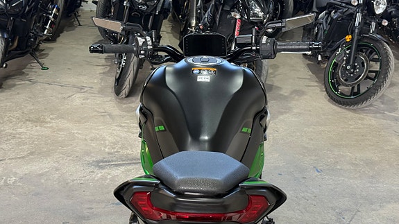 Kawasaki Z900 Nyskick 0kr insats 8 of 15