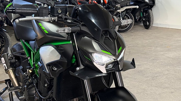 Kawasaki Z900 Nyskick 0kr insats 14 of 15