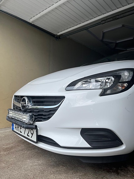 Opel Corsa 3 of 9