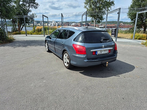 Peugeot 407 3 of 6