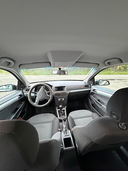 Opel Astra 5 of 7