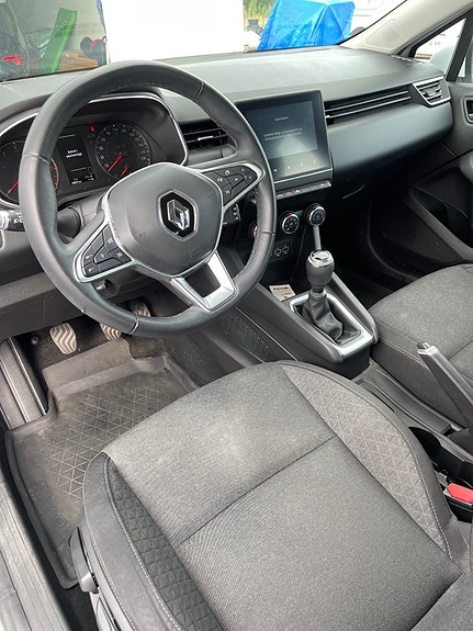 Renault Clio 5 of 8