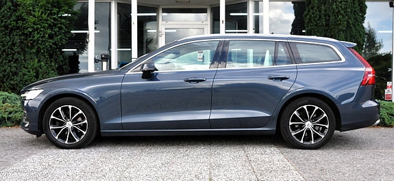 Volvo V60 3 of 21