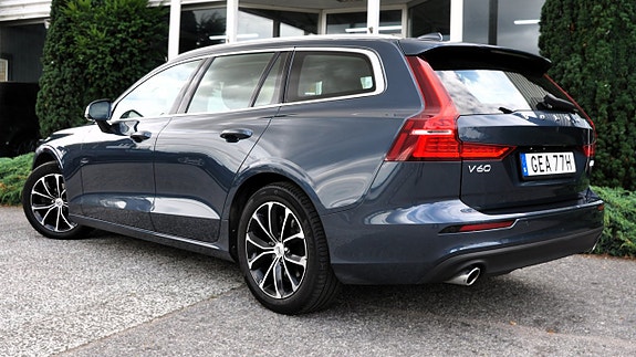 Volvo V60 4 of 21