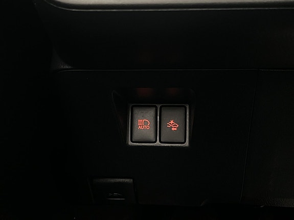 Toyota Yaris 13 of 28
