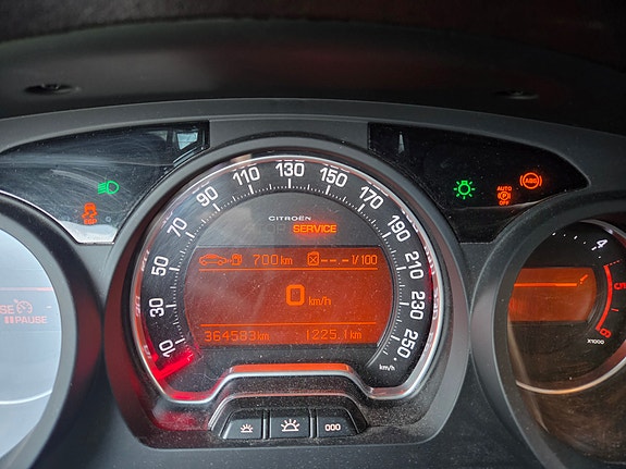Citroen C5 3 of 4