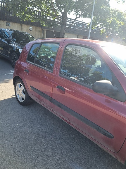 Renault Clio 4 of 7