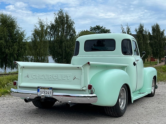 Chevrolet 3100 3 of 6
