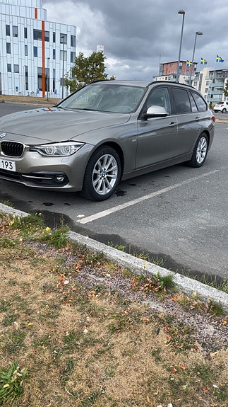 BMW 318i 6 of 12