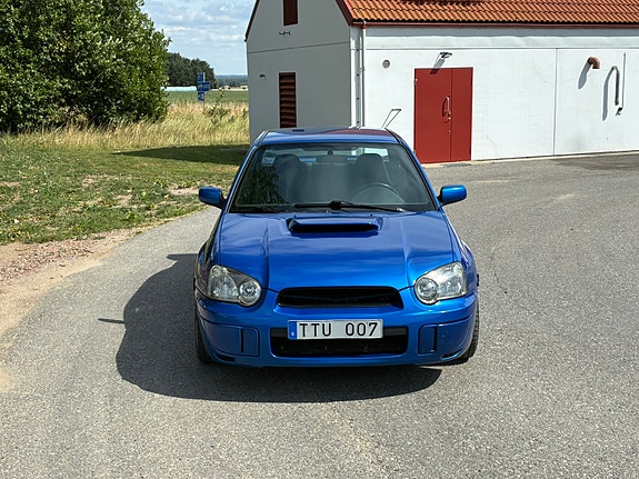 Subaru Impreza 2 of 19