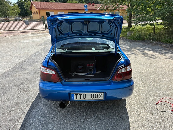 Subaru Impreza 18 of 19