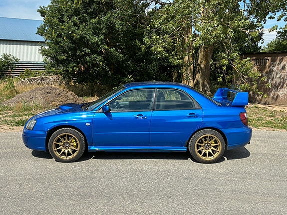 Subaru Impreza 4 of 19