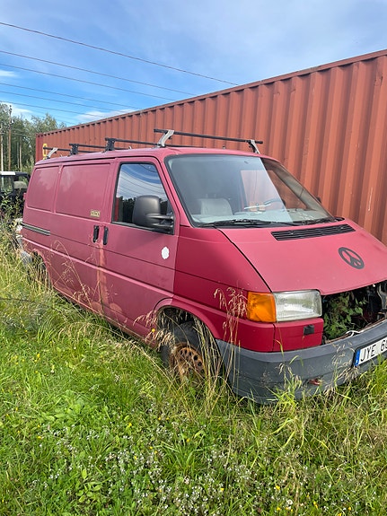 Volkswagen Transporter 2 of 8