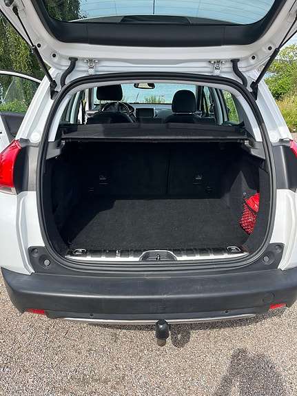 Peugeot 2008 4 of 4