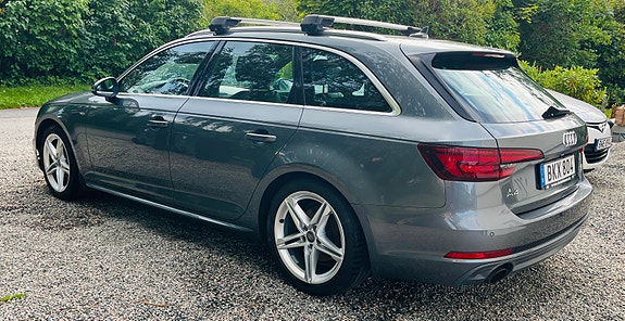Audi A4 4 of 11