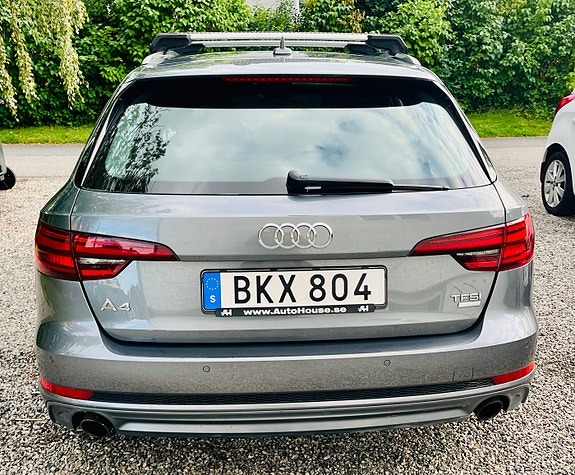 Audi A4 6 of 11