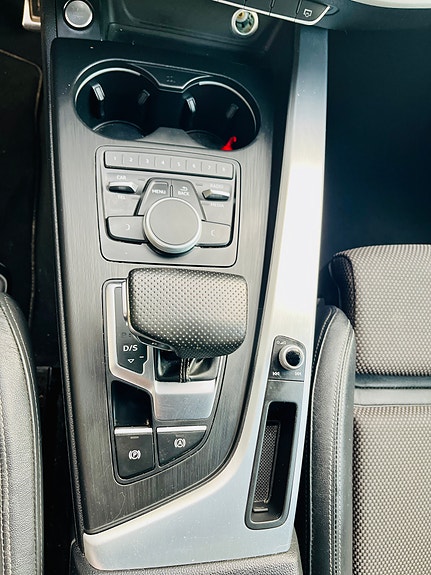 Audi A4 10 of 11