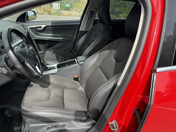 Volvo V60 7 of 7