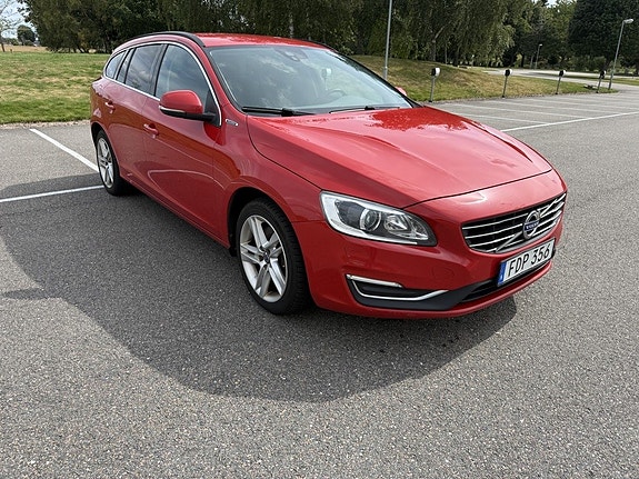 Volvo V60 4 of 7