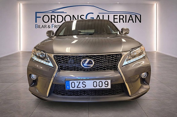 Lexus RX450h 2 of 15