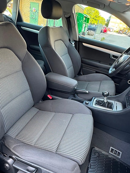 Audi A4 4 of 6