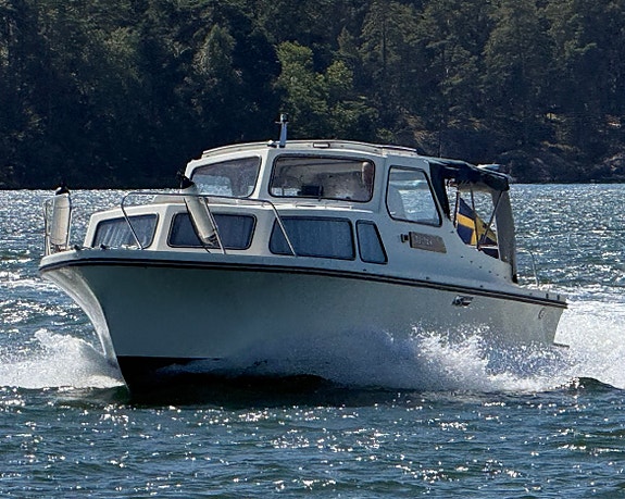Oxelö 27 Turbodiesel med duoprop 2 of 12