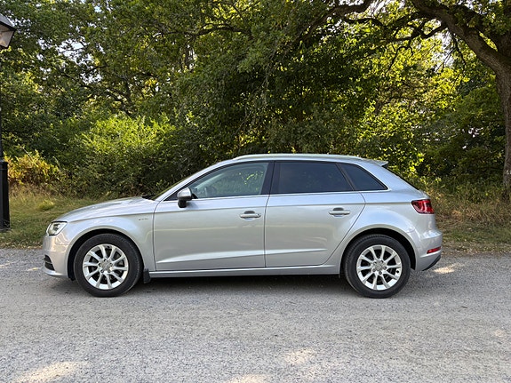Audi A3 2 of 8