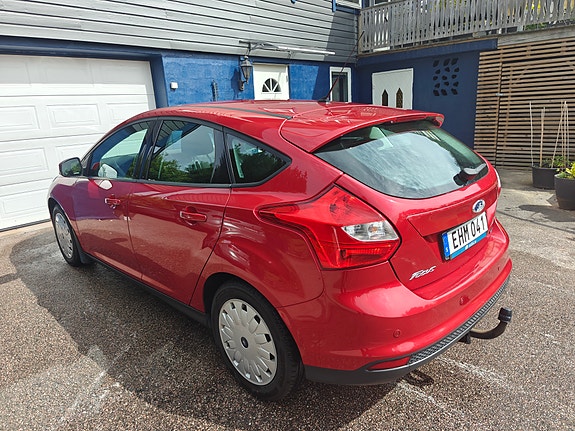 Ford Focus 4 of 8
