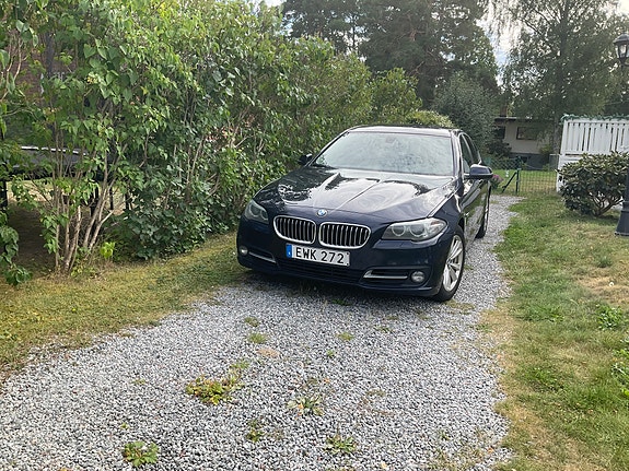 BMW 520d 2 of 10