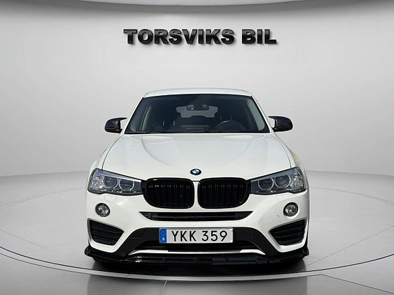 BMW X4 9 of 13