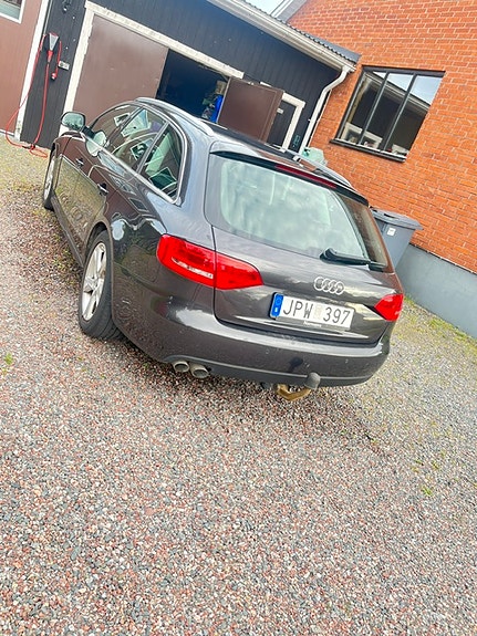 Audi A4 3 of 7