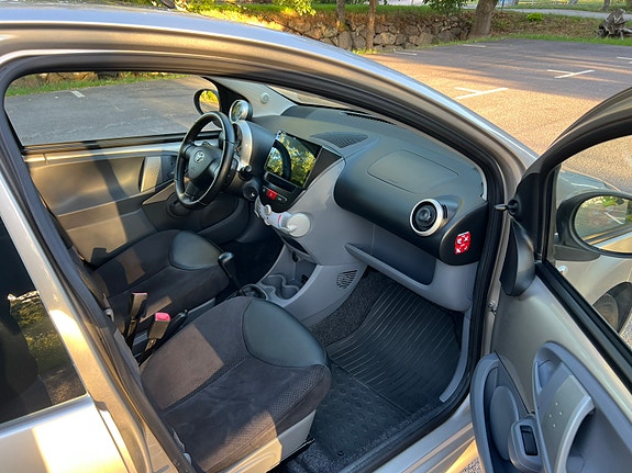 Toyota Aygo 13 of 16