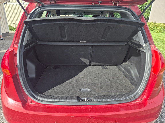 Kia Venga 5 of 14