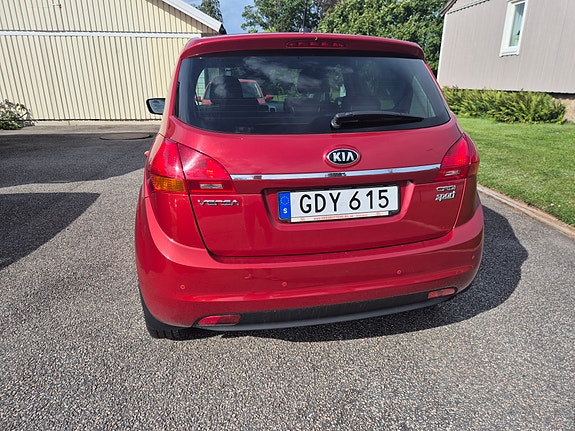 Kia Venga 4 of 14