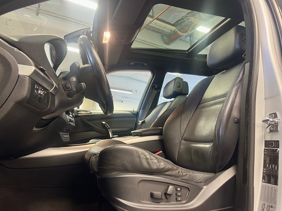 BMW X5 13 of 18