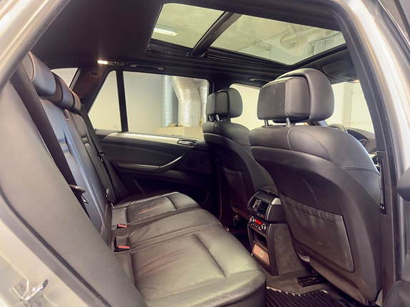BMW X5 18 of 18