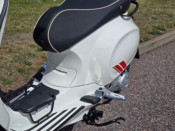 Piaggio Piaggio Vespa Sprint 50 cc 4 of 11