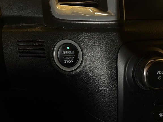 Ford Ranger Raptor 26 of 30