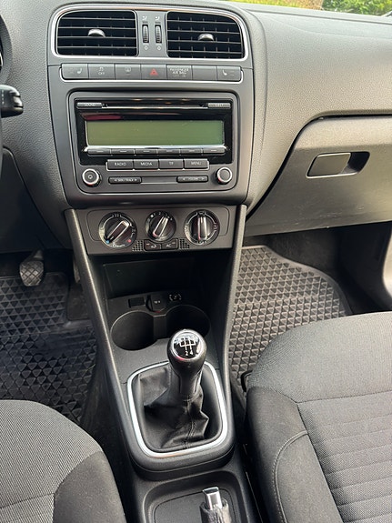 Volkswagen Polo 8 of 9