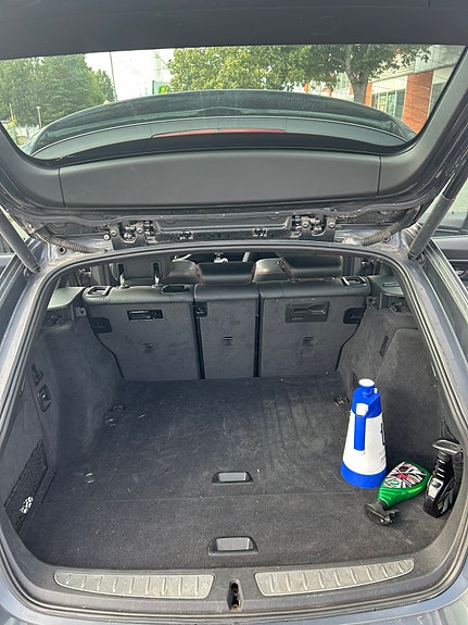 BMW 320d 6 of 8