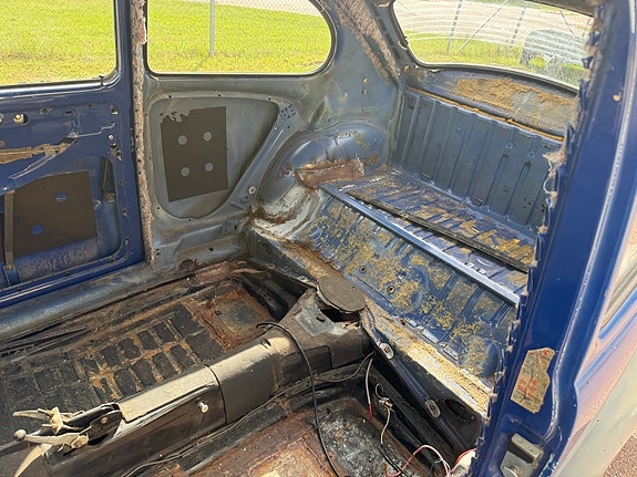 Volkswagen 1302 7 of 9
