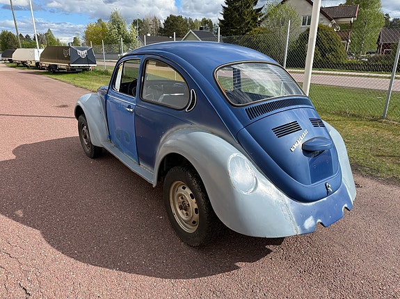 Volkswagen 1302 4 of 9