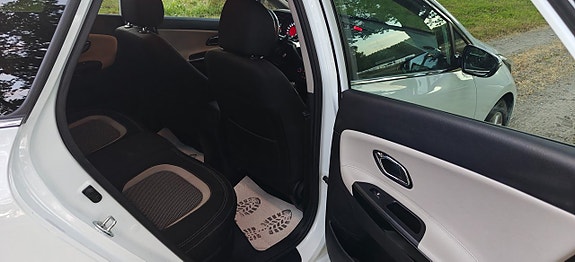 Kia Ceed 13 of 18