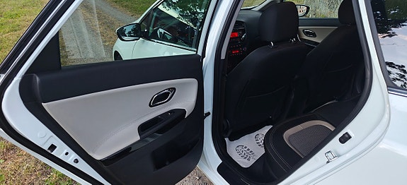 Kia Ceed 15 of 18
