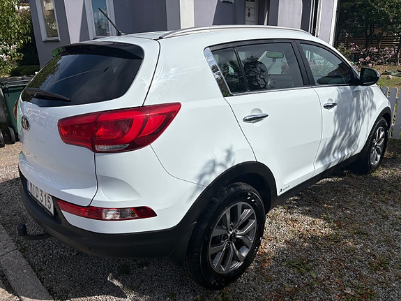 Kia Sportage 3 of 10